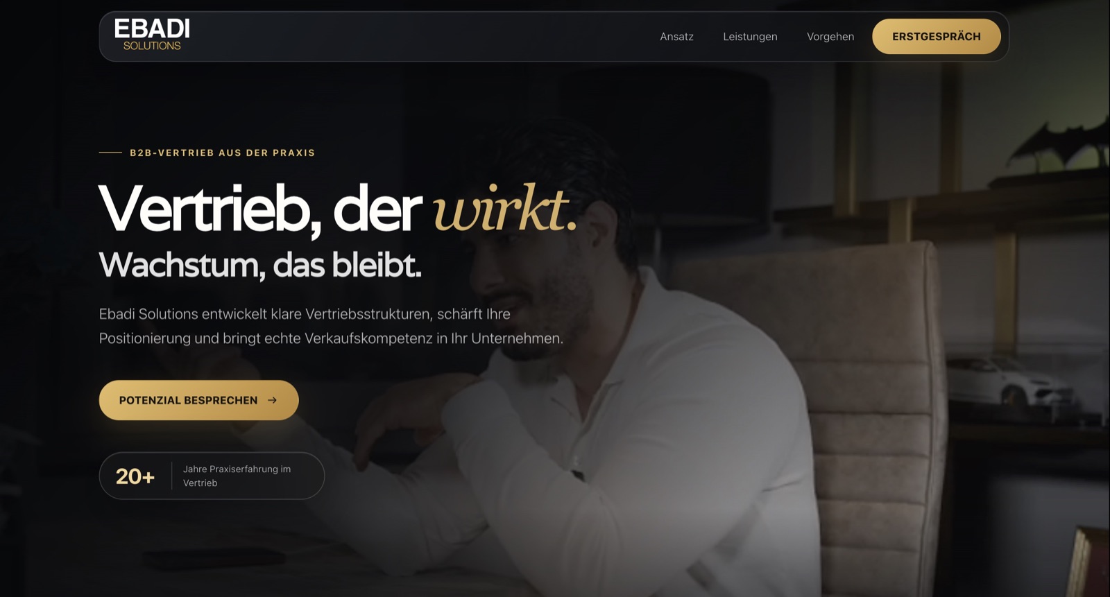 Veröffentlichter Desktop-Einstieg der Website von Ebadi Solutions mit Positionierung und Erstgespräch-CTA