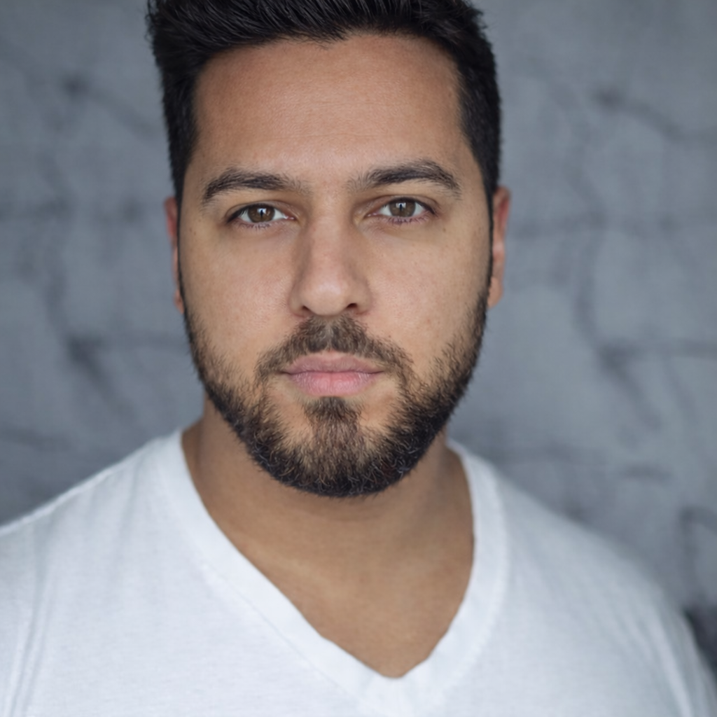 Hakan Sarikaya — Gründer und Creative Director von NOVAUX Hamburg